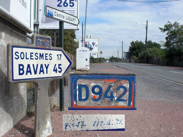 http://images4.wikia.nocookie.net/routes/images/5/5c/59_FlecheN342D942Cambrai01.jpg
