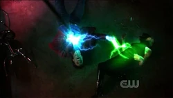 Clark uses green kryptonite and electricity to reverse the incomplete transfer of his powers to Lana. (Wrath)