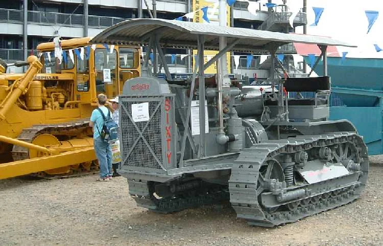 Image:Caterpillar sixty_750.JPG