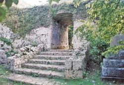Arch at a gusuku in Okinawa prefecture, Japan.