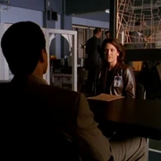 In the FBI's San Antonia field office, Reyes questions senior cartel member Mr. Molina about the disappearance of Agent Doggett in 2002.