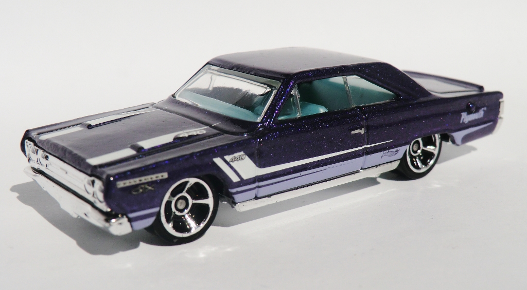 1967 Plymouth GTX 1 64 Scale Diecast Model from Hot Wheels Muscle Mania Mopar